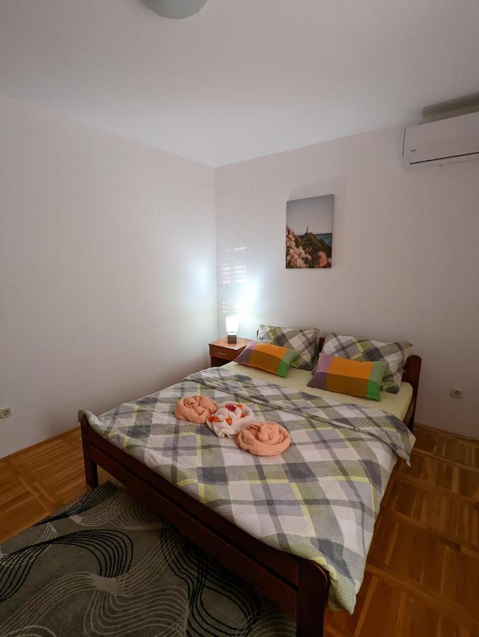 Apartment Bracic Vodice Exteriör bild